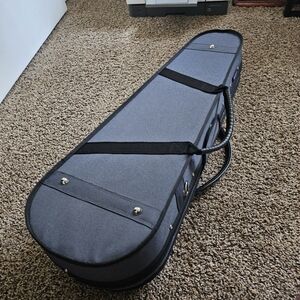 Yamaha AV5-44SC 4/4 Student Violin w/ Case & Bow